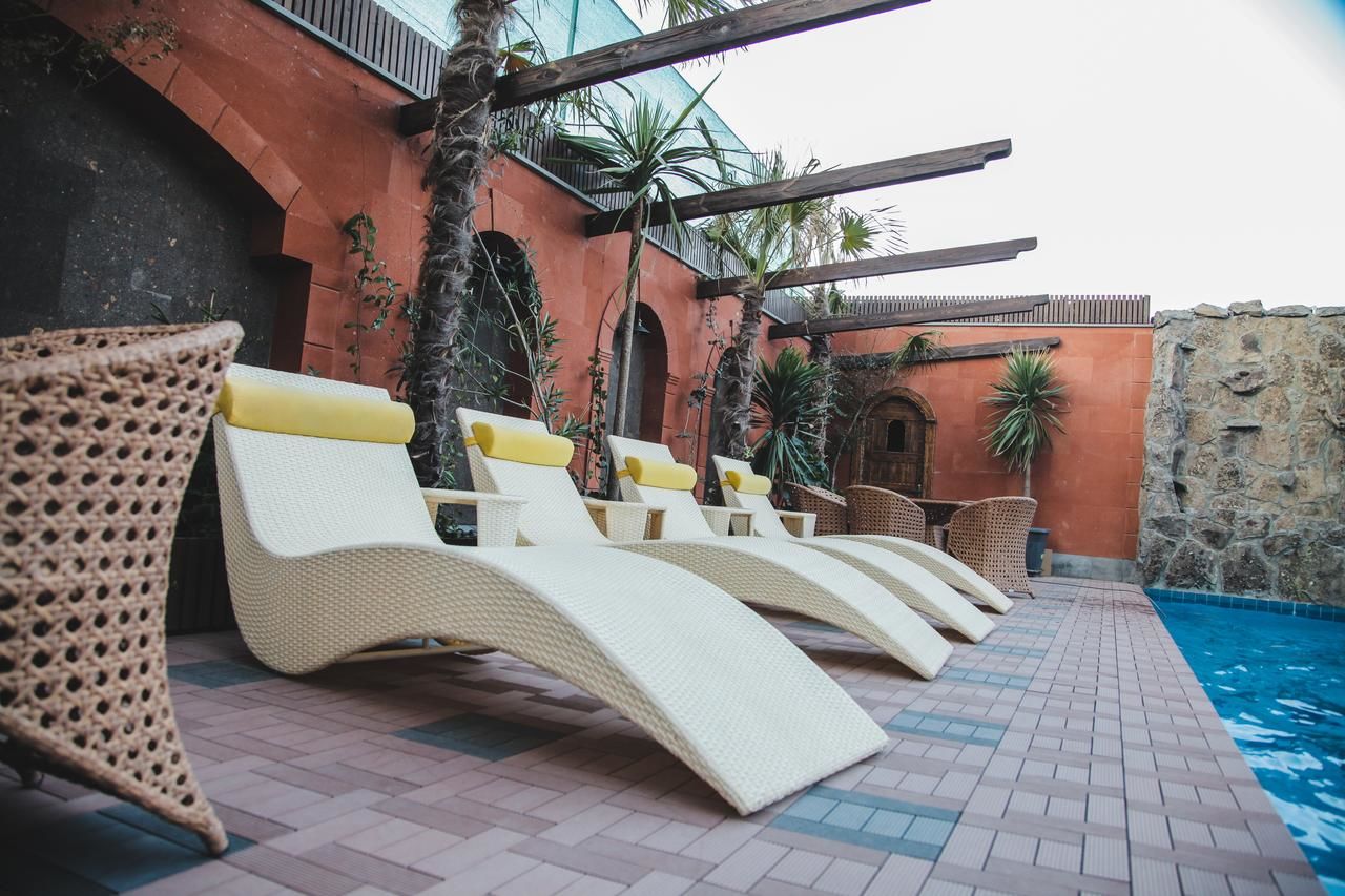 Отель Konyak Hotel Ереван-33