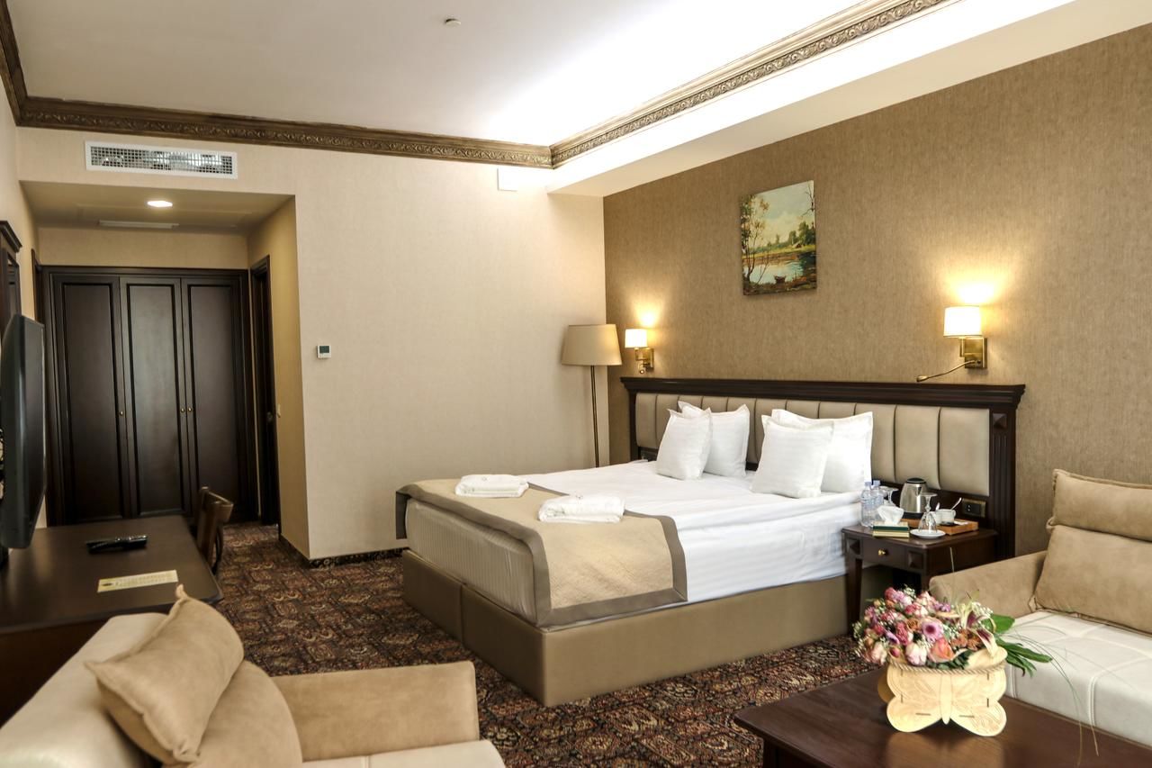 Отель Konyak Hotel Ереван-39