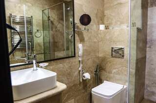 Отель Konyak Hotel Ереван Улучшенный люкс-7