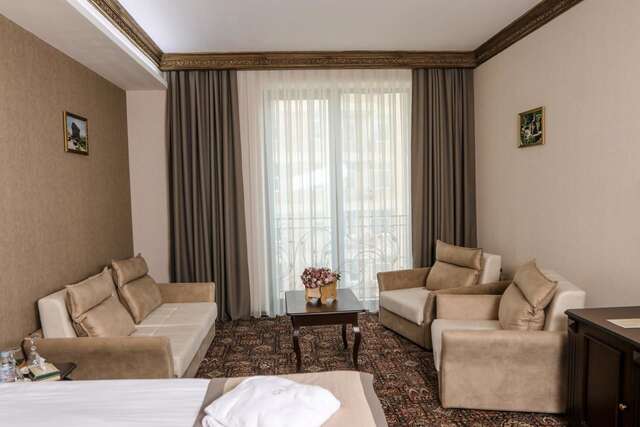 Отель Konyak Hotel Ереван-8